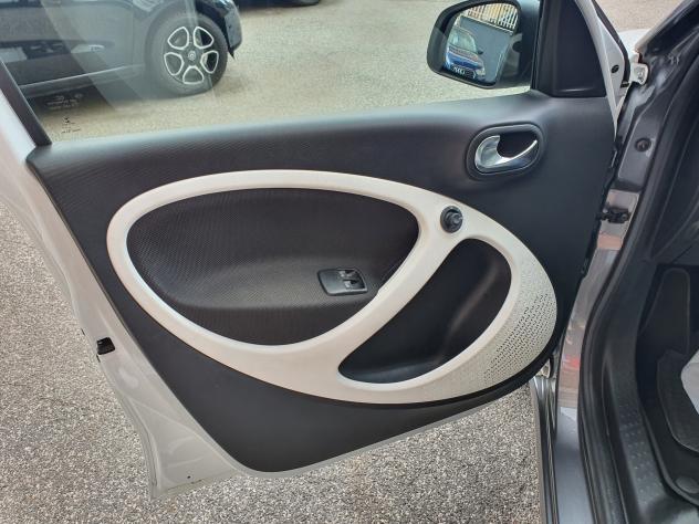 Smart ForFour 90 0.9 Turbo twinamic Passion TAGL CERT NAV LED RETROCAMERA - Foto 7