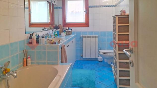 Villa di 160 m² con 4 locali e box auto in vendita a Borgomanero - Foto 12