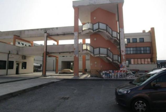 Immobile in asta di 181 m² con più di 5 locali in vendita a Magenta - Foto 8
