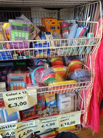 Cartoleria Varia – 25201 - Foto 4
