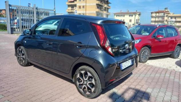 TOYOTA Aygo 1.0 VVT-i 72 CV 5 porte x-play rif. 23520613 - Foto 5