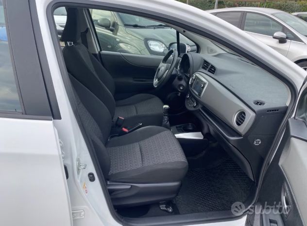 Toyota YARIS 1000cc benzina 69 cv - Foto 3