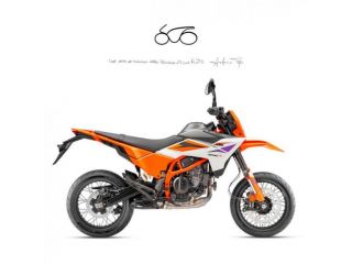 KTM 390 SMC R