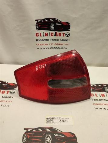 STOP FANALE POSTERIORE SINISTRO AUDI A6 Berlina Serie C5 (4B2) 4B5945095B AQJ (9704)