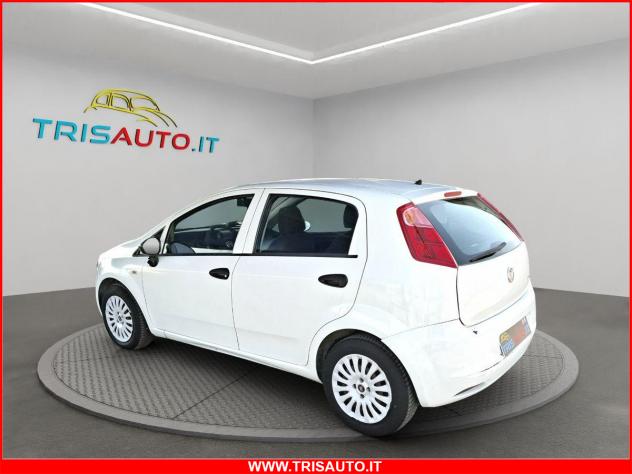 FIAT Grande Punto 1.3 MJT 5p NEOPATENTATI - Foto 2