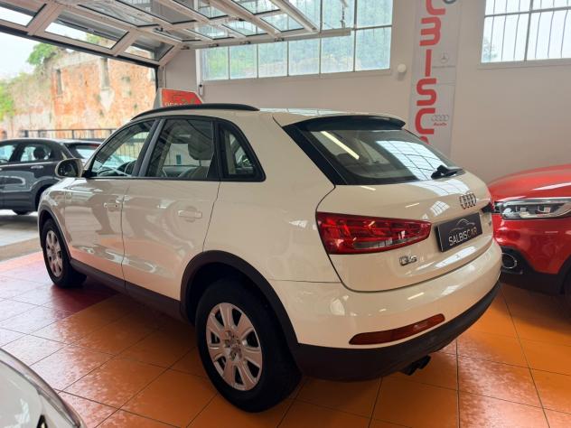 Audi Q3 2.0 TDI Advanced - Foto 4