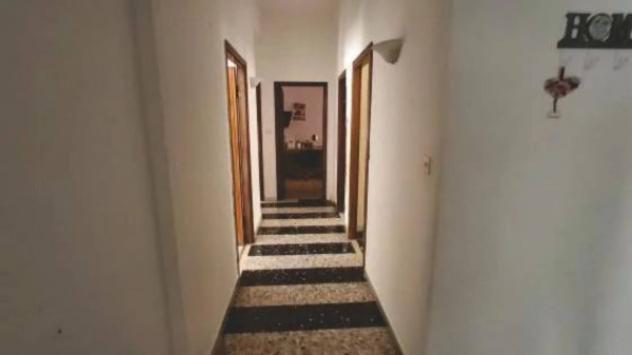 Immobile in asta di 134 m² con più di 5 locali in vendita a Foggia - Foto 12