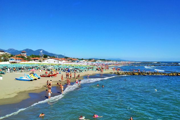 MARINA di MASSA Casa al mare ESTATE