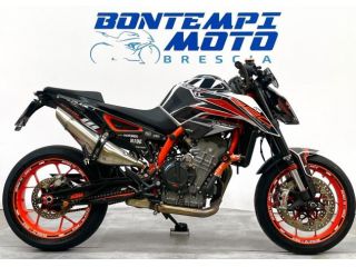 KTM 890 Duke null