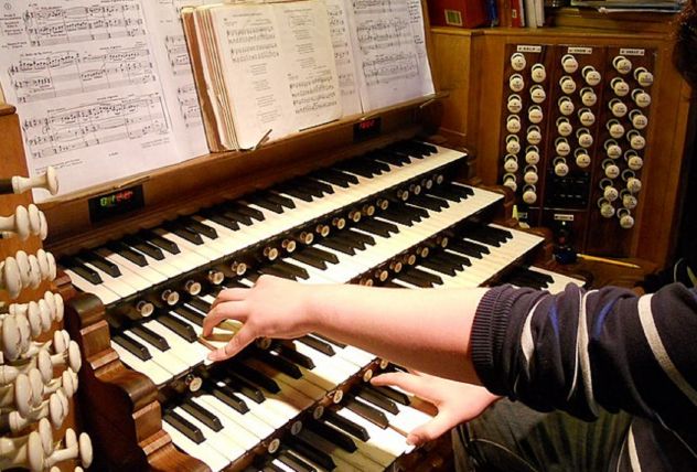 Musica per funerali ad Assago