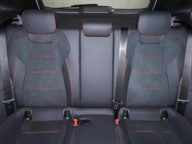 MERCEDES-BENZ GLA 180 Automatic AMG Line Premium rif. 24055612 - Foto 9