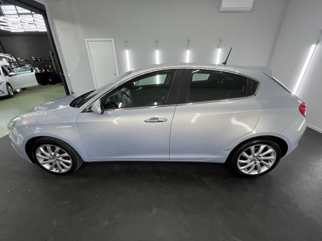 Alfa Romeo Giulietta 1.6 JTDM Distinctive 2015 - Foto 5