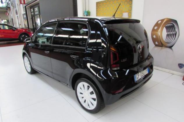 VOLKSWAGEN up! 1.0 5p. EVO color up! BlueMotion Technology rif. 24068970 - Foto 4