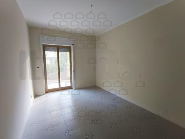 APPARTAMENTO di 4 vani e di 115 mq (MESSINA) rif. 3VS17867 - Foto 3