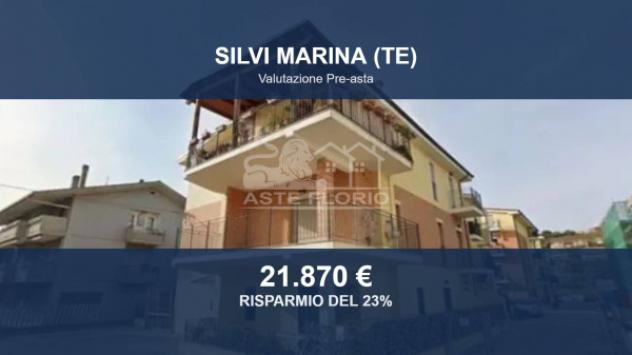 Immobile in asta di 75 m², box auto in vendita a Silvi