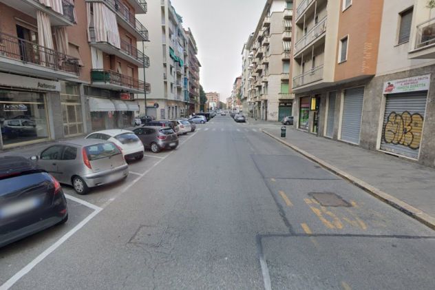 VIA TUNISI AMPIO E GRAZIOSO BILOCALE RISTRUTTURATO