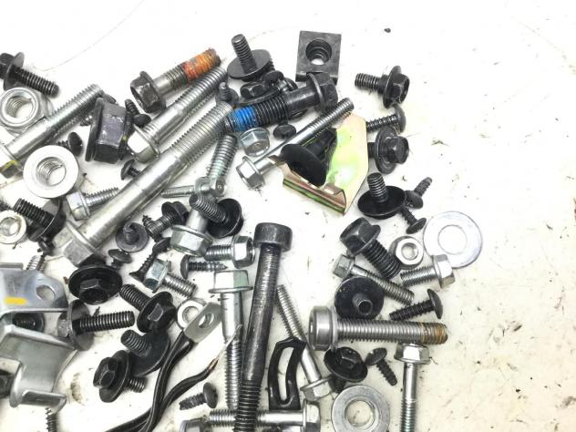 KYMCO AGILITY 4T R16 PLUS 50 KIT VITI E BULLONI ASSORTITI TELAIO 2021 LC2CC0 - Foto 3