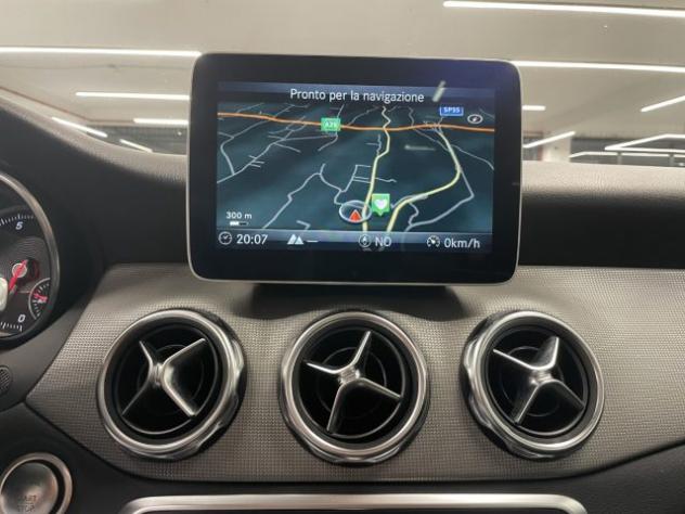 MERCEDES-BENZ GLA 180 1.5 122 CV Sport TETTO rif. 24079439 - Foto 10