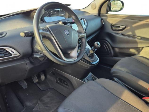 Lancia Ypsilon III 2015 1.0 firefly hybrid Gold s&s 70cv - Foto 10