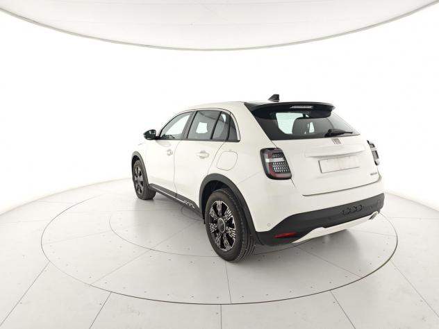 FIAT 600 Hybrid 110 CV DCT MHEV - Foto 3