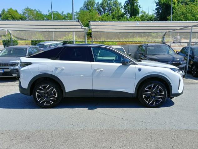 PEUGEOT 3008 Hybrid 145 e-DCS6 GT rif. 23931378 - Foto 4