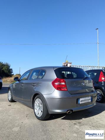 BMW - Serie 1 - 118d 2.0 143CV 5 porte Eletta DPF - Foto 8