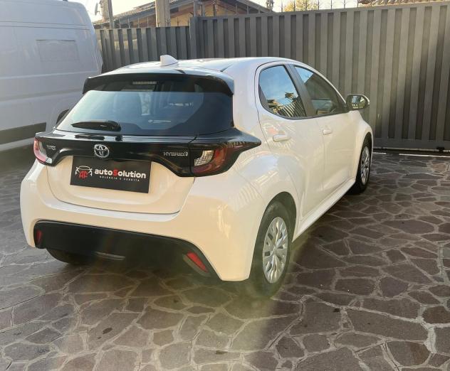 Toyota Yaris 1.5 Hybrid 5 porte - Foto 10