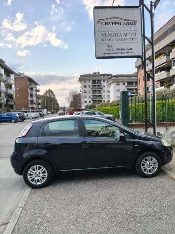 Fiat Punto 1.4 8V 5 porte Natural Power Young - Foto 7