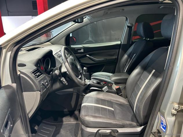 FORD Kuga 2.0 TDCi 136 CV 4WD Titanium - Foto 7