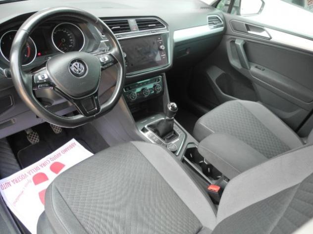 VOLKSWAGEN Tiguan 2.0 TDI SCR 4MOTION BlueMotion Tec. - UniPropriet. rif. 23932235 - Foto 10