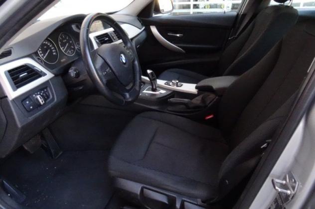 BMW Serie 3 318d Touring Business aut. - Foto 5