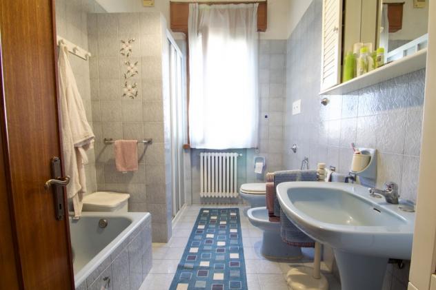 RONCO ALL'ADIGE – CASA INDIPENDENTE DI 320 MQ DIVISIBILE IN 2 ABITAZIONI CON 600 MQ DI GIARDINO - Foto 9