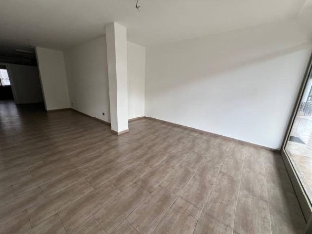 Immobile di 70 m² con 1 locale in affitto a Iseo - Foto 2