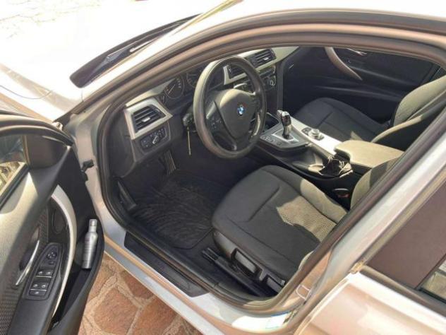 BMW 318 Serie 3 F31 Touring 318d Business Advantage auto - Foto 10