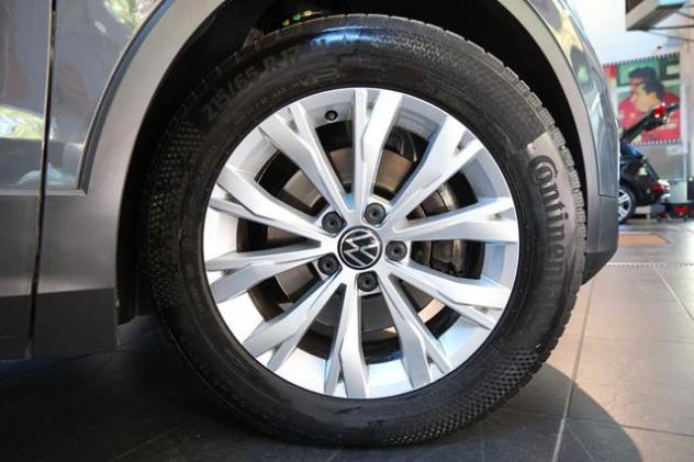 VOLKSWAGEN Tiguan 2.0 TDI SCR Life rif. 23666680 - Foto 6