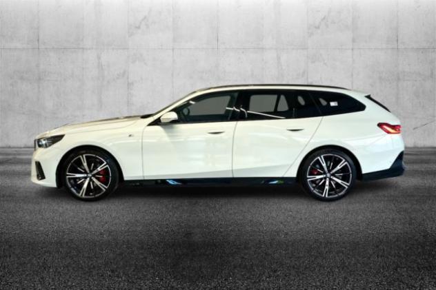 BMW 520 d 48V sDrive Touring Msport rif. 24049670 - Foto 3