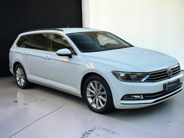 Volkswagen Passat Variant 2.0 TDI DSG Executive BlueMotion Tech. - Foto 2