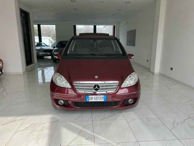 Mercedes-Benz A 170 Avantgarde CAMBIO AUTOMATICO - Foto 2
