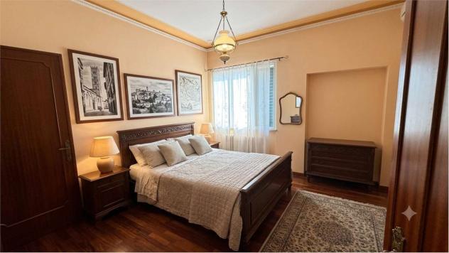 Villa scolo 560 - Splendida Villa Bifamiliare con Ampio Giardino – Ideale per due nuclei familiari! - Foto 13