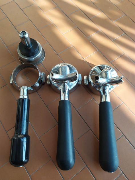 BRACCETTI PORTAFILTRO PER MACCHINA DA CAFFE' FAEMA - Foto 4