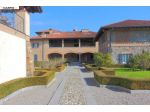 Trilocale in affitto a Castello di Brianza
