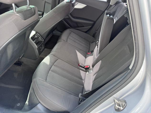 Audi A4 Avant 2.0 TDI 122 CV S tronic Business - Foto 9