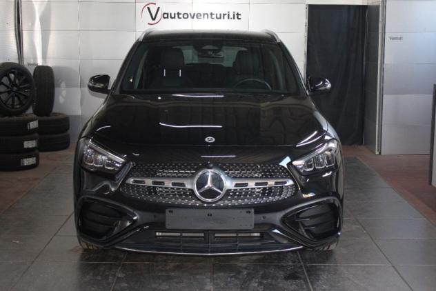 Mercedes-Benz GLA 200 200 D AMG LINE PREMIUM 150 CV - Foto 2