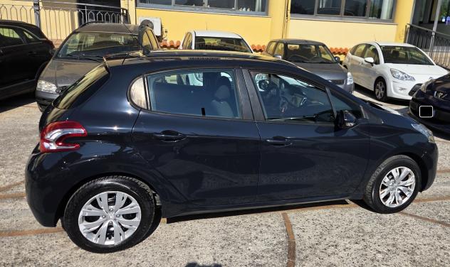 Peugeot 208 COMPLETAMENTE TAGLIANDATA BEN TENUTA - Foto 6