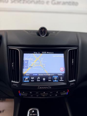 Maserati Levante 3.0 V6 D 250CV AWD Gransport 07/2020 EURO 6B - Foto 8