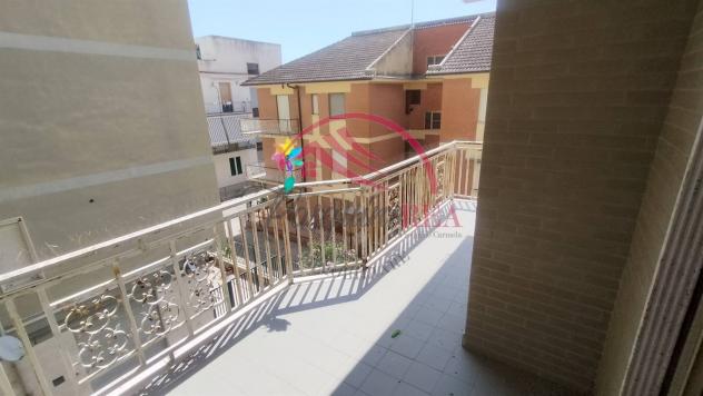 Ampio appartamento con tripla esposizione - Foto 9