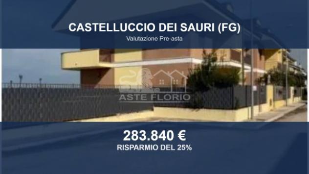 Immobile in asta di 319 m² con più di 5 locali e box auto in vendita a Castelluccio dei Sauri