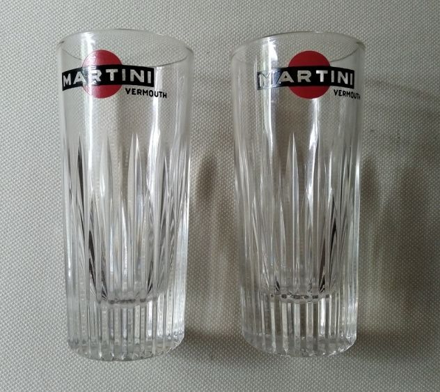 Set Di 6 Bicchieri Da Martini In Plastica Infrangibile Youngever - 300 Ml, Senza BPA - 3