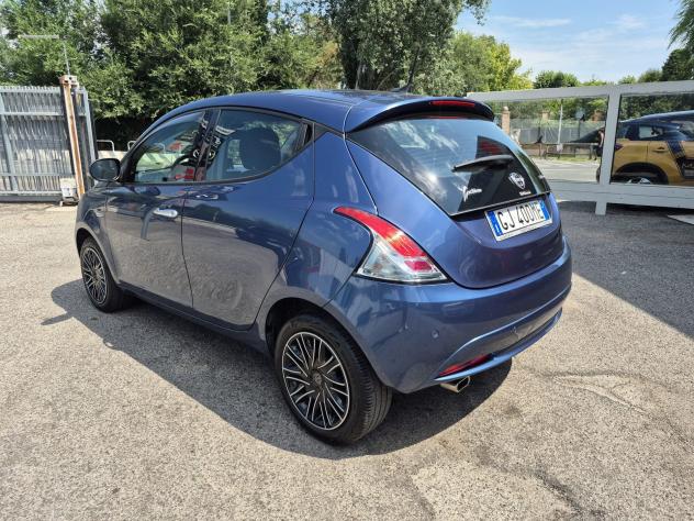Lancia Ypsilon Ypsilon 1.0 firefly hybrid Gold s&s 70cv 5p.ti - Foto 3