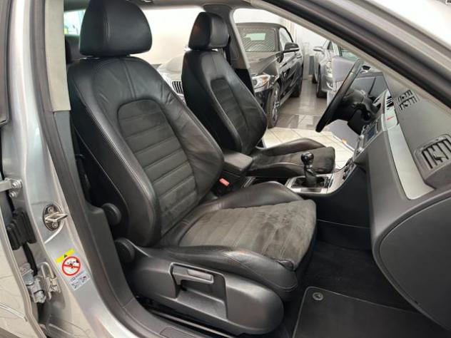 VOLKSWAGEN Passat 2.0 16V TDI Variant Highline rif. 24055700 - Foto 10